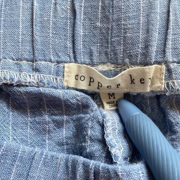 GIRLS Copper Key Pull Up Blue Striped Ruffled Shorts - Picture 6 of 6